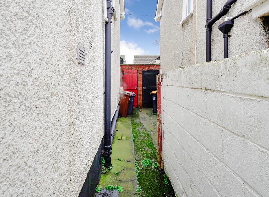 37 Tamarisk Lawn, Kilnamanagh, Dublin, D24HK7W
