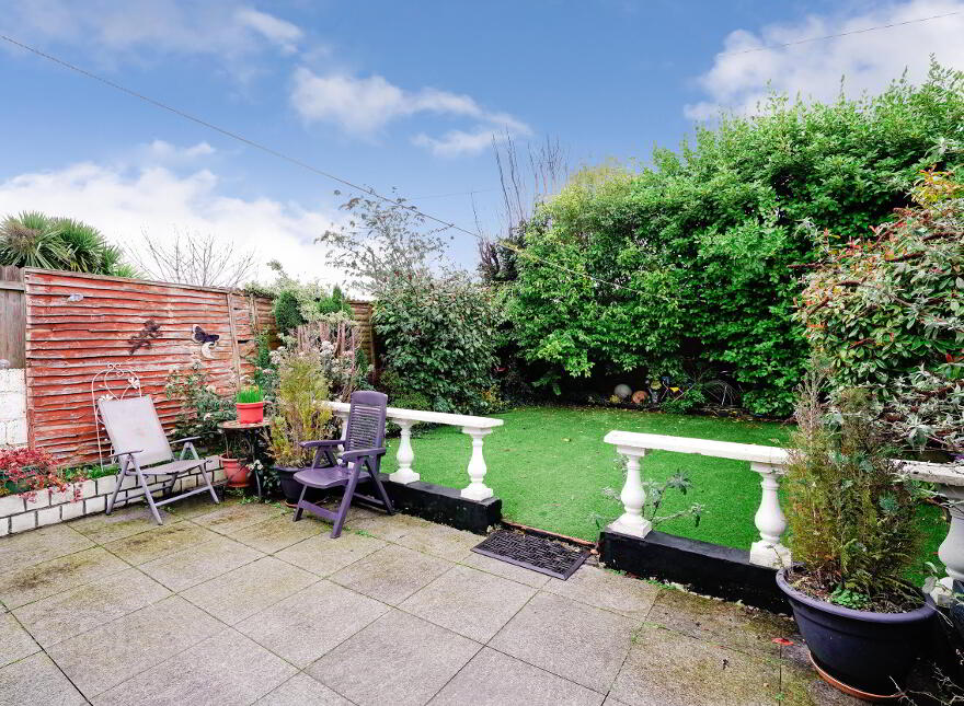 37 Tamarisk Lawn, Kilnamanagh, Dublin, D24HK7W
