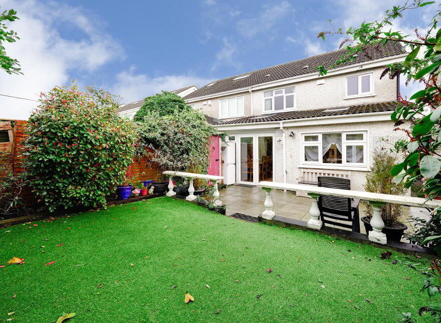 37 Tamarisk Lawn, Kilnamanagh, Dublin, D24HK7W