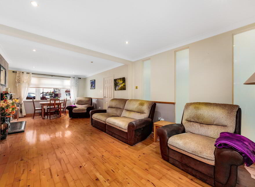 37 Tamarisk Lawn, Kilnamanagh, Dublin, D24HK7W