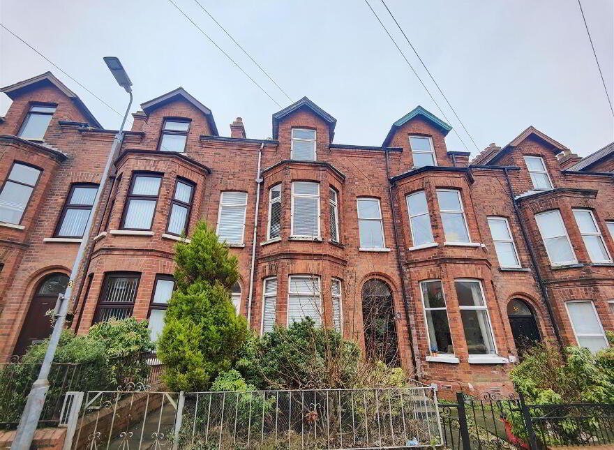 34 Madison Avenue, Belfast, BT15 5BX photo