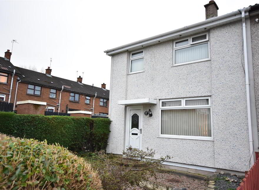 27 Corbally Avenue, Antrim, BT41 1EF photo