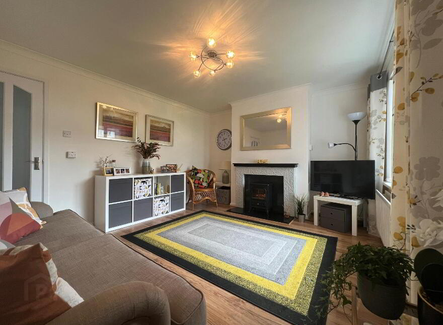22 Dromore Road, Carrickfergus, BT38 7PJ