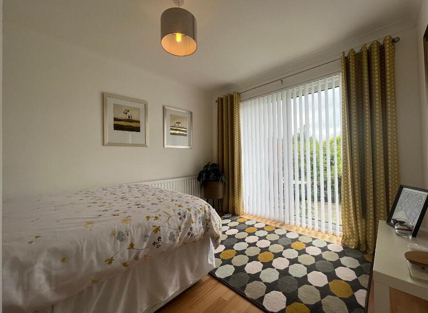 22 Dromore Road, Carrickfergus, BT38 7PJ