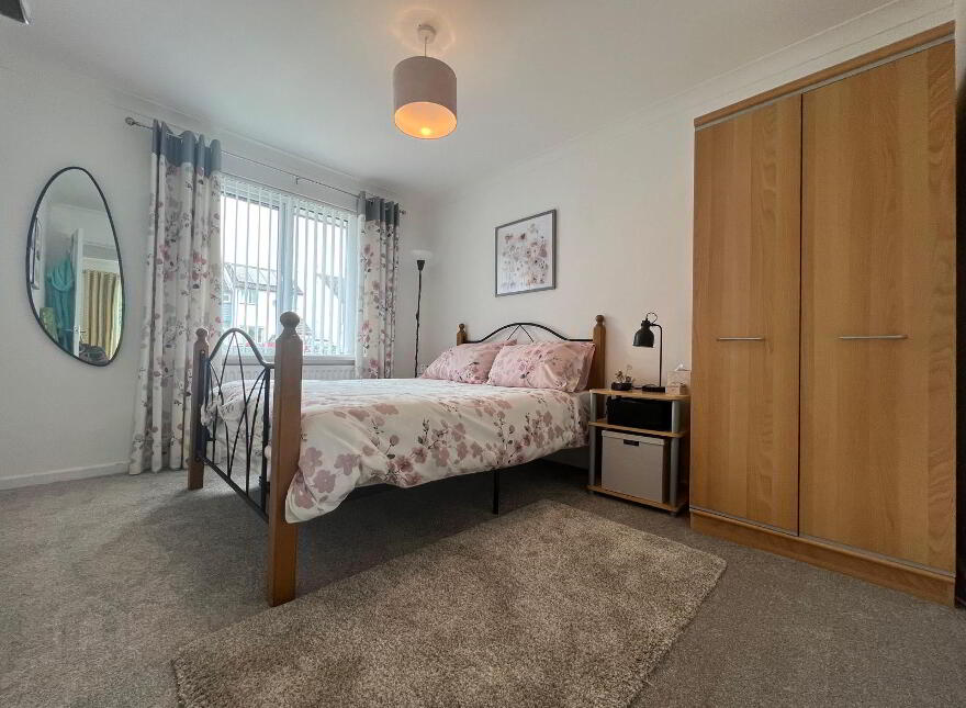 22 Dromore Road, Carrickfergus, BT38 7PJ