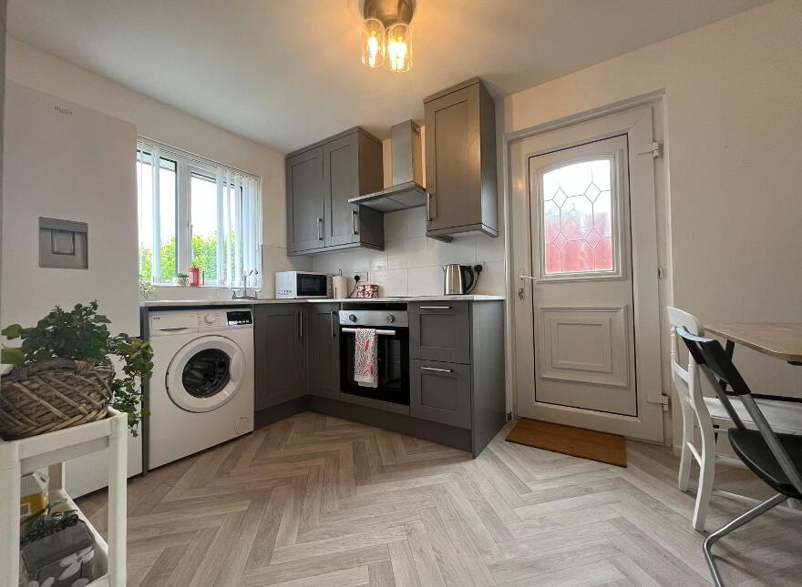 22 Dromore Road, Carrickfergus, BT38 7PJ