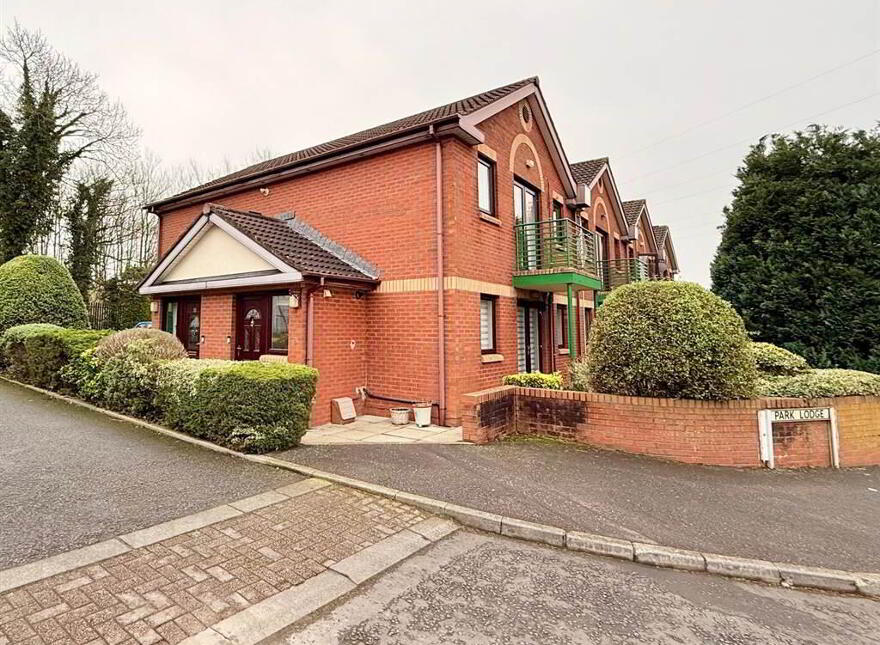 8 Park Lodge, Newtownbreda, Belfast, BT8 7XL photo