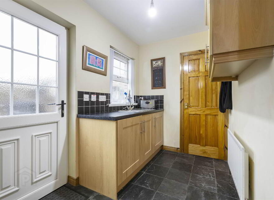 48 Primrose Park, Portrush, BT56 8TD