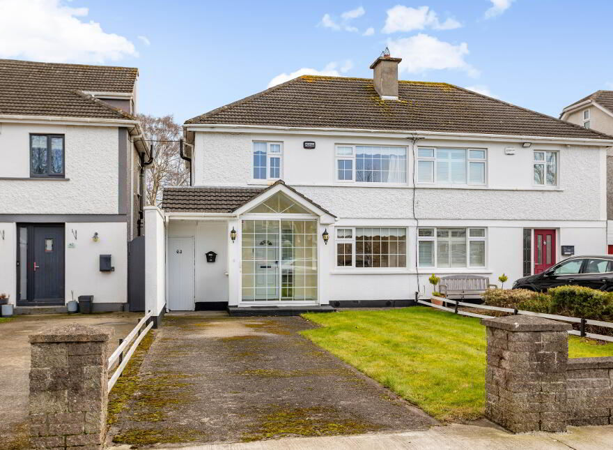 63 Esker Lawns, Lucan, Co Dublin, K78W2P0 photo