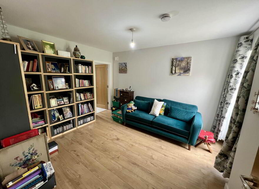 4 College View Crescent, Castlebar, F23XW40