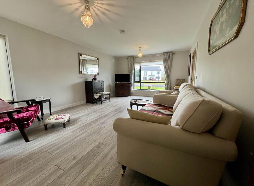 4 College View Crescent, Castlebar, F23XW40