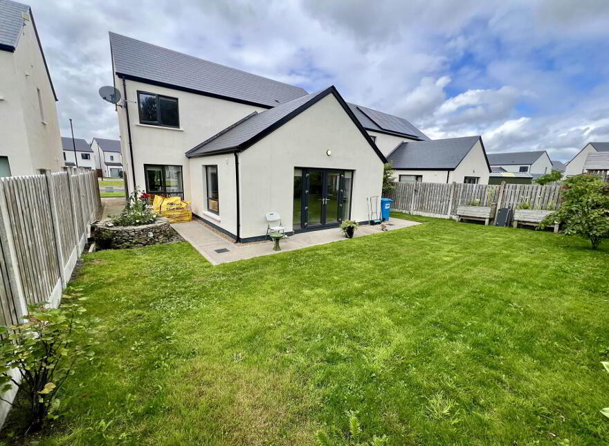 4 College View Crescent, Castlebar, F23XW40