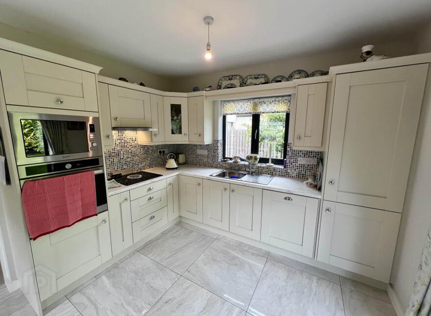 4 College View Crescent, Castlebar, F23XW40