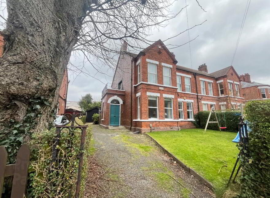 18a Cyprus Park, Belfast, BT5 6EA photo