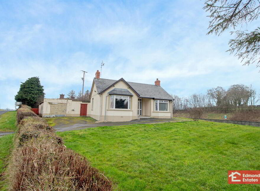 1 Tullynamullan Road, Tannaghmore, Antrim, BT41 2JZ photo