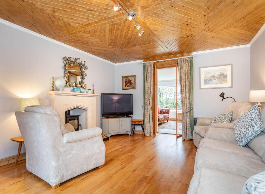 Cloverhill House, 39 Killynure Road West, Carryduff, Belfast, BT8 8EA
