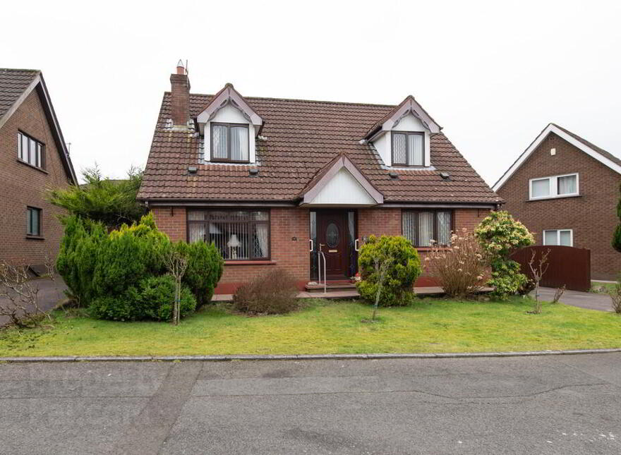 40 Hollybrook Manor, Glengormley, Newtownabbey, BT36 7XR photo