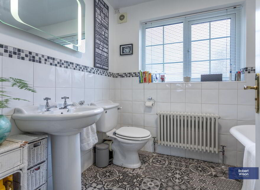 1 Village Green, Moira, BT67 0TN
