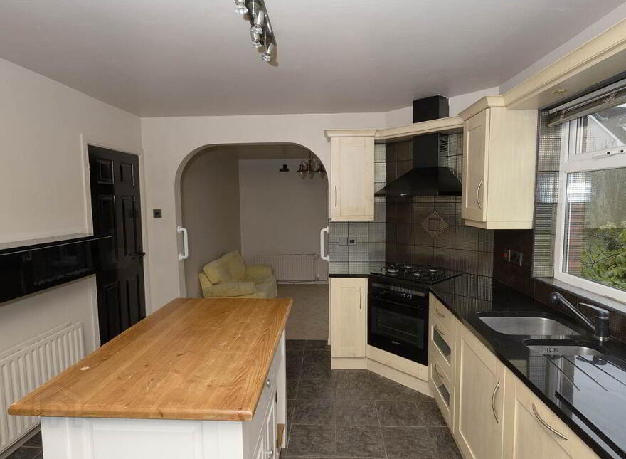 6 Furlong Avenue, Lurgan, BT66 6LT