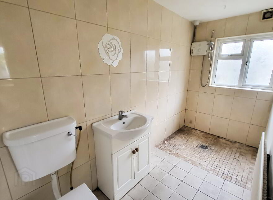 1 Old Chapel Ground, Arklow, Y14H727