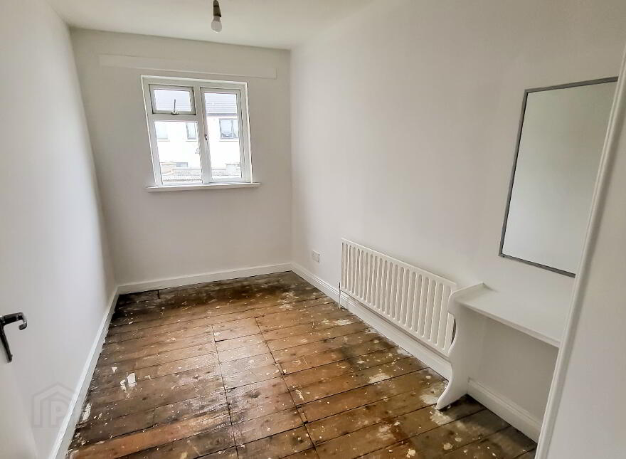 1 Old Chapel Ground, Arklow, Y14H727