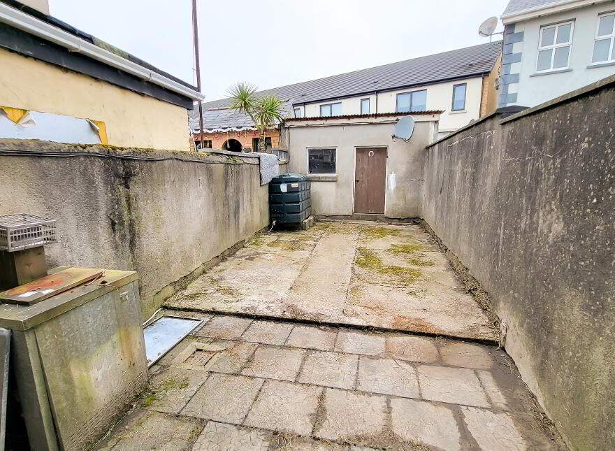 1 Old Chapel Ground, Arklow, Y14H727