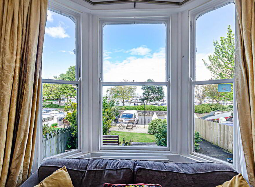 58 Queens Parade, Bangor, BT20 3BH