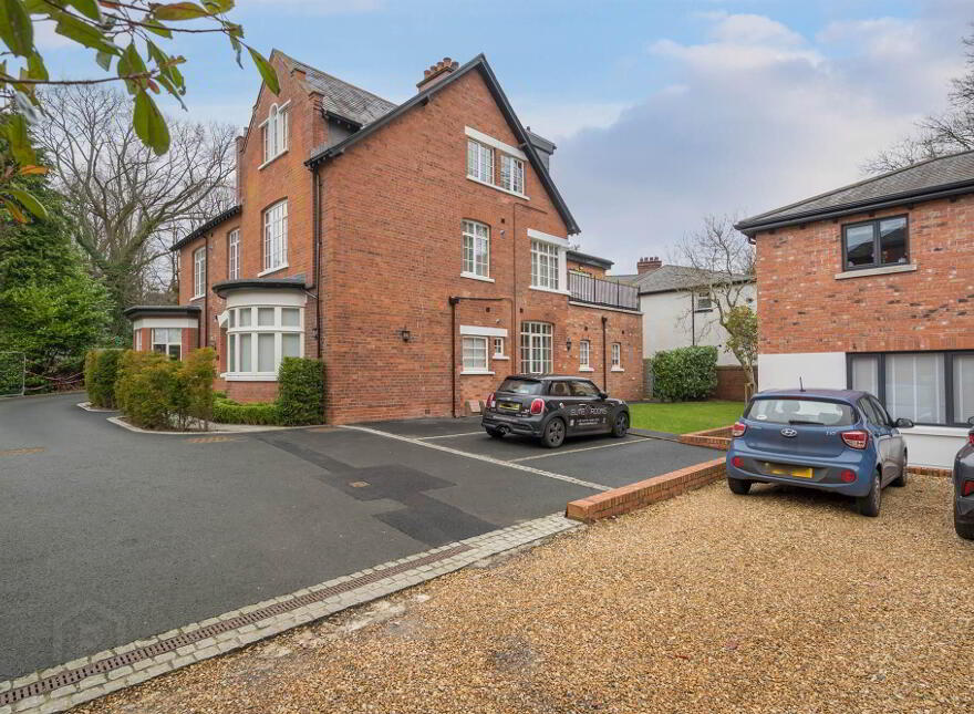 Apt 4 Atelier House, 26 Sans Souci Park, Belfast, BT9 5BZ