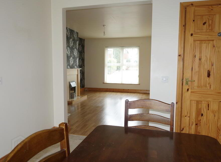 5 Mullagreenan Court, Roslea, Enniskillen, BT92 7PL