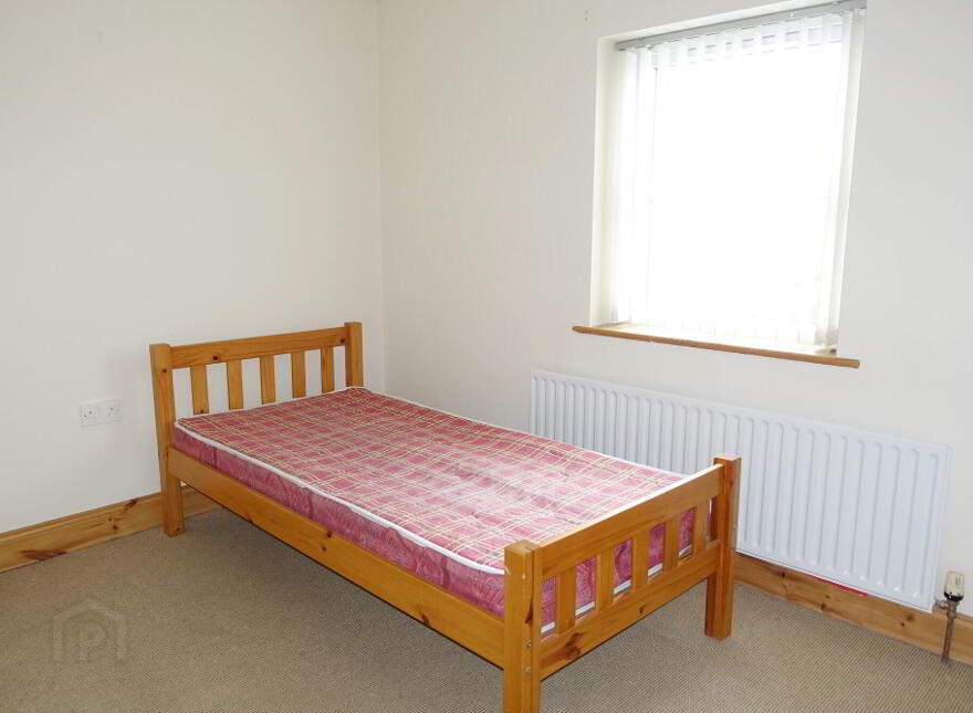 5 Mullagreenan Court, Roslea, Enniskillen, BT92 7PL