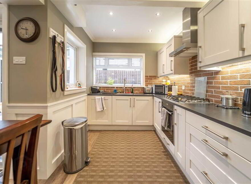 23 Springwell Crescent, Groomsport, BT19 6JZ