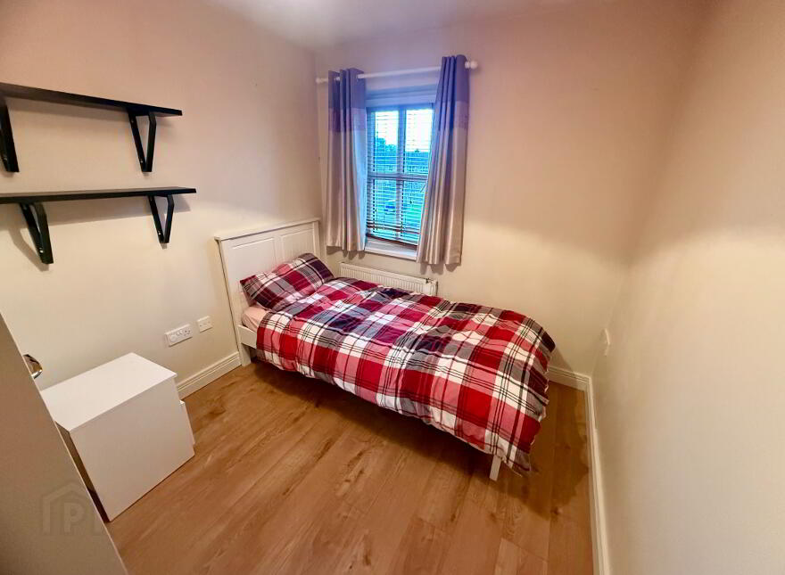 68 Ivy Mead Mews, Altnagelvin, L’derry, BT47 3FH