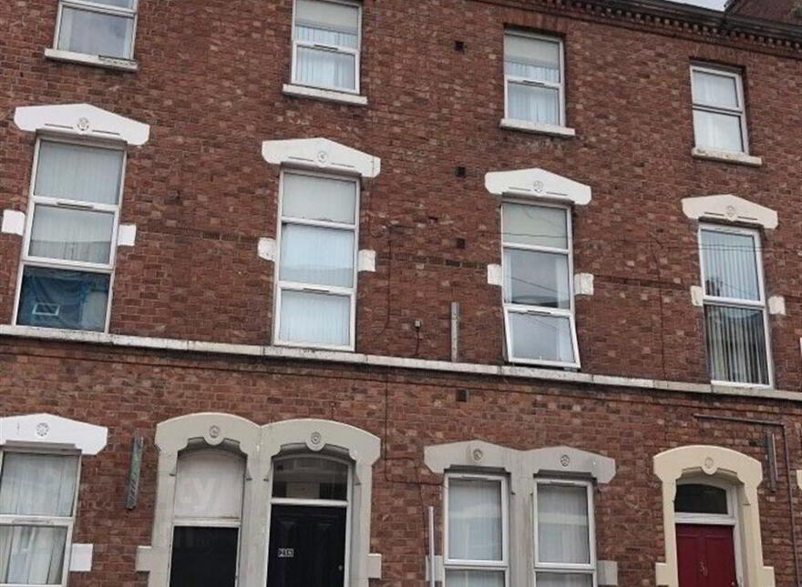 4, 28 Lawrence Street, Belfast, BT7 1LF photo