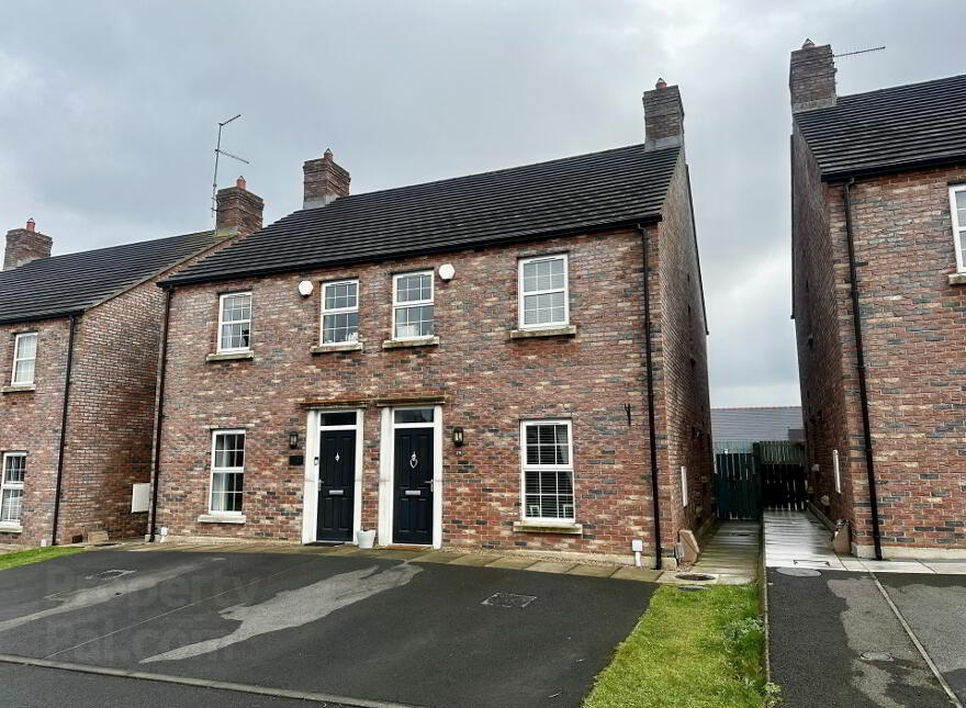 29 Spinners Drive, The Rock Road, Armagh, BT60 2PA photo