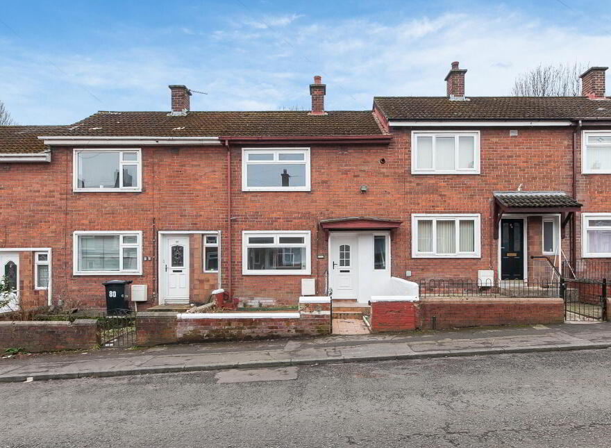 82 Gainsborough Drive, Belfast, BT15 3EL photo