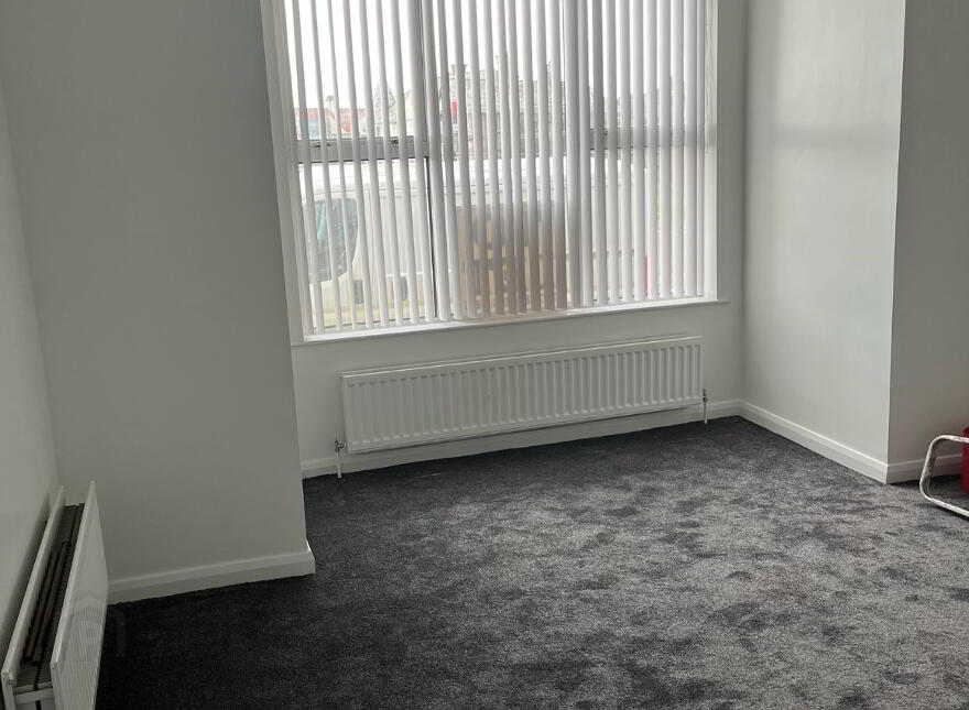 62 Eglinton Street (LONG TERM LET), Portrush, BT56 8DY
