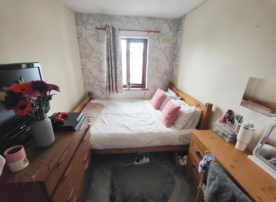 11 Waveney Grove, Belfast, BT15 4FW