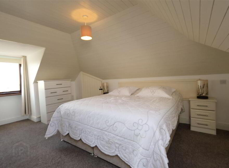 Lasair Choille, Ardmanagh, Schull, West, P81XH33