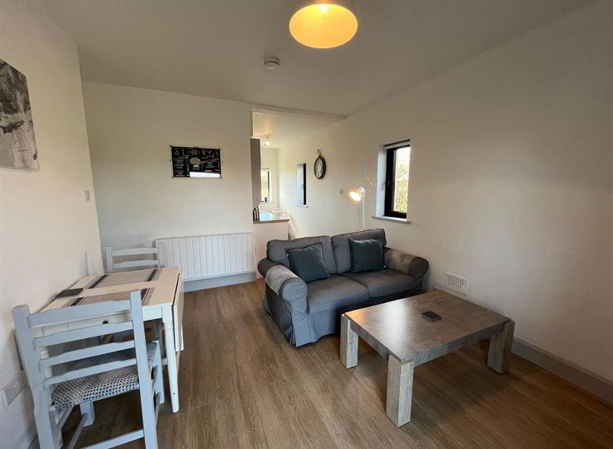 Lasair Choille, Ardmanagh, Schull, West, P81XH33
