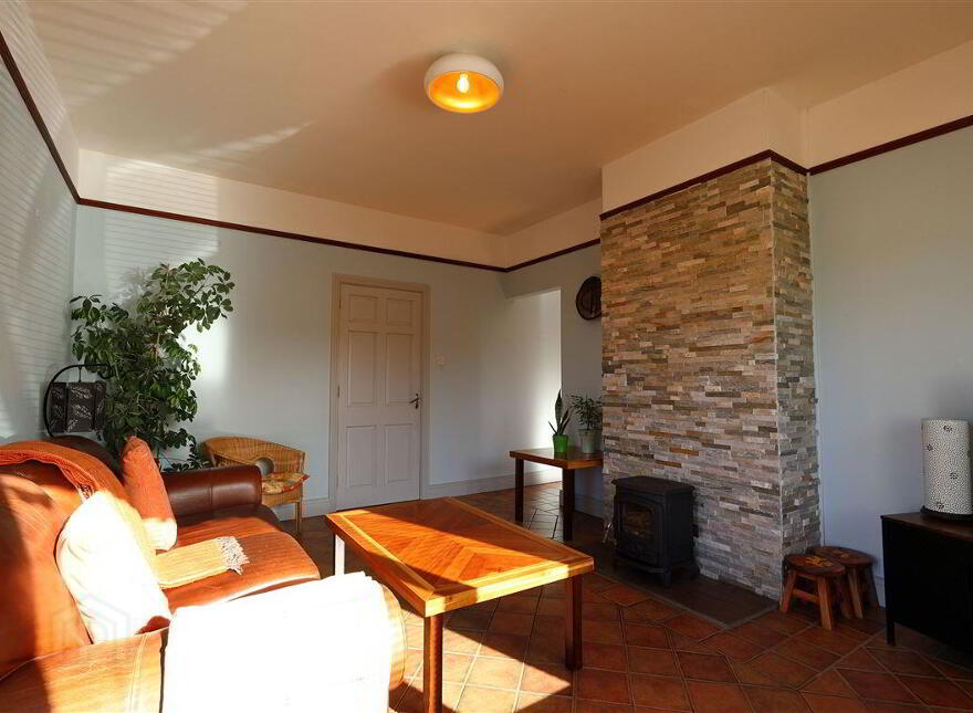 Lasair Choille, Ardmanagh, Schull, West, P81XH33