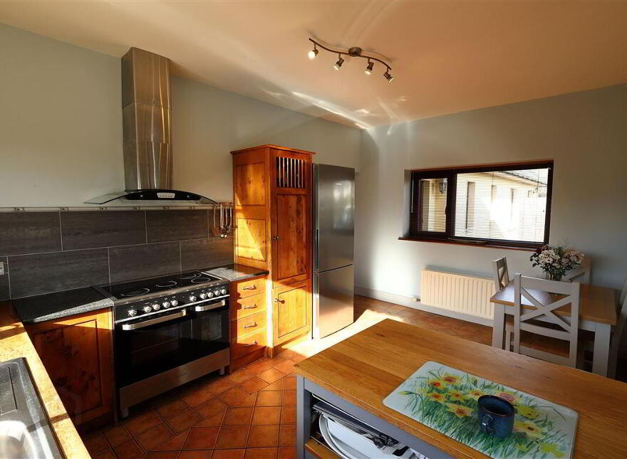Lasair Choille, Ardmanagh, Schull, West, P81XH33