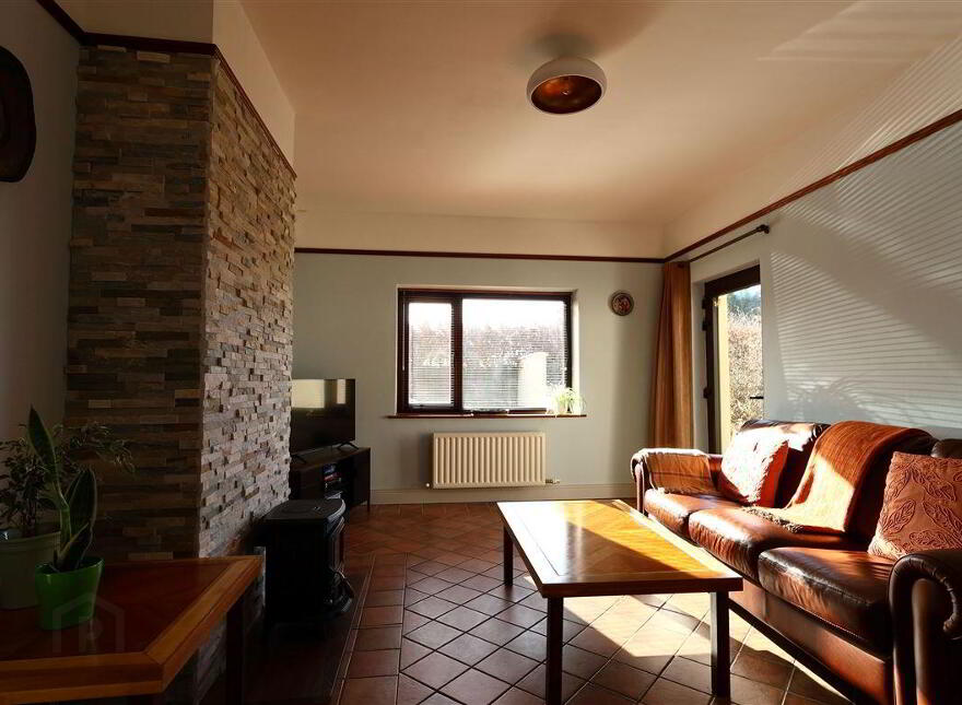 Lasair Choille, Ardmanagh, Schull, West, P81XH33