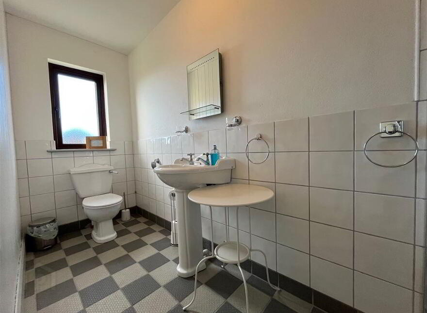 Lasair Choille, Ardmanagh, Schull, West, P81XH33