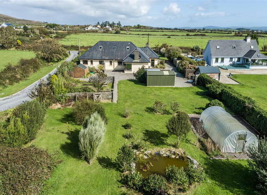 Lasair Choille, Ardmanagh, Schull, West, P81XH33