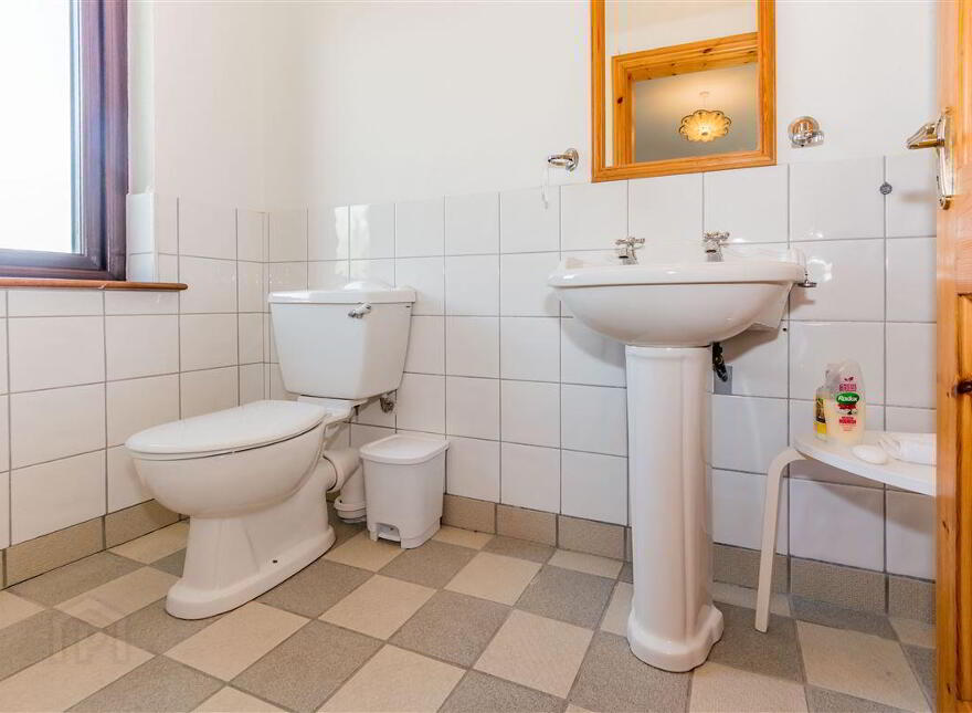 Lasair Choille, Ardmanagh, Schull, West, P81XH33