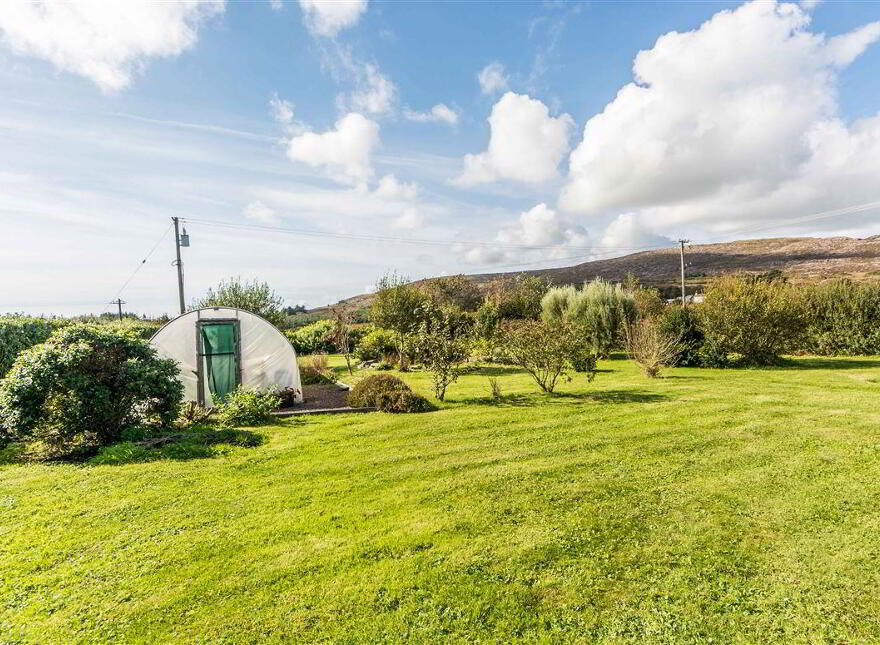 Lasair Choille, Ardmanagh, Schull, West, P81XH33