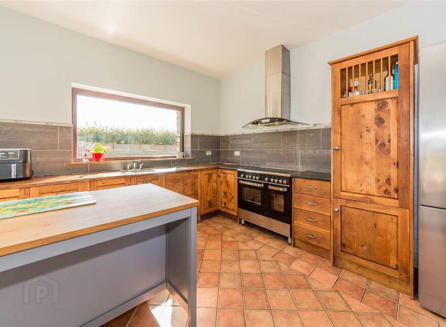 Lasair Choille, Ardmanagh, Schull, West, P81XH33