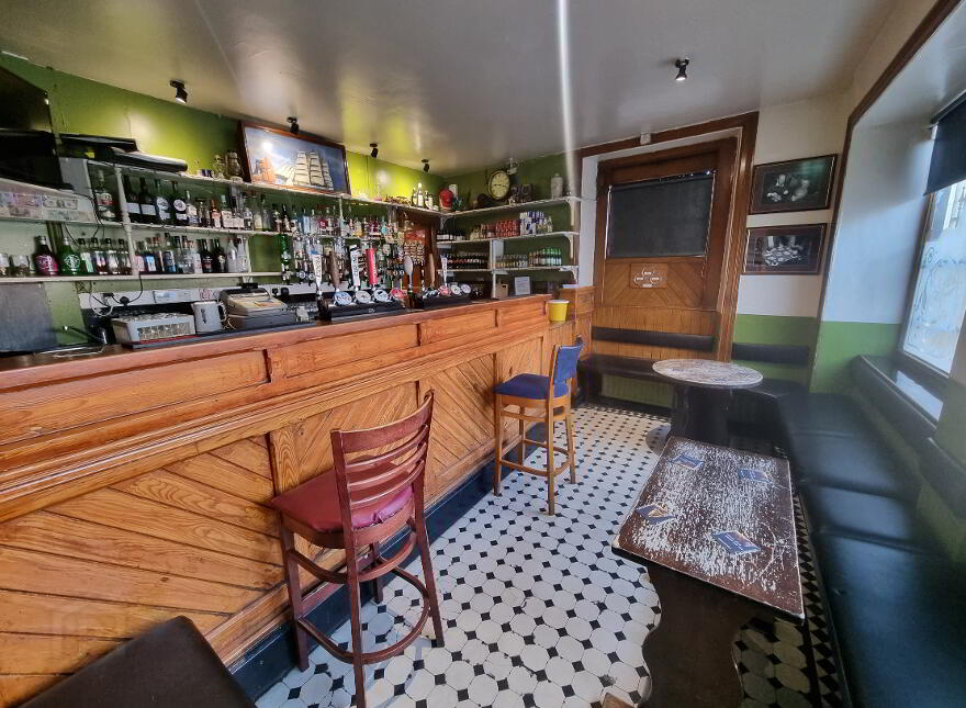 Central Bar & Off Sales, 1 Cross Street, Killyleagh, BT30 9QG
