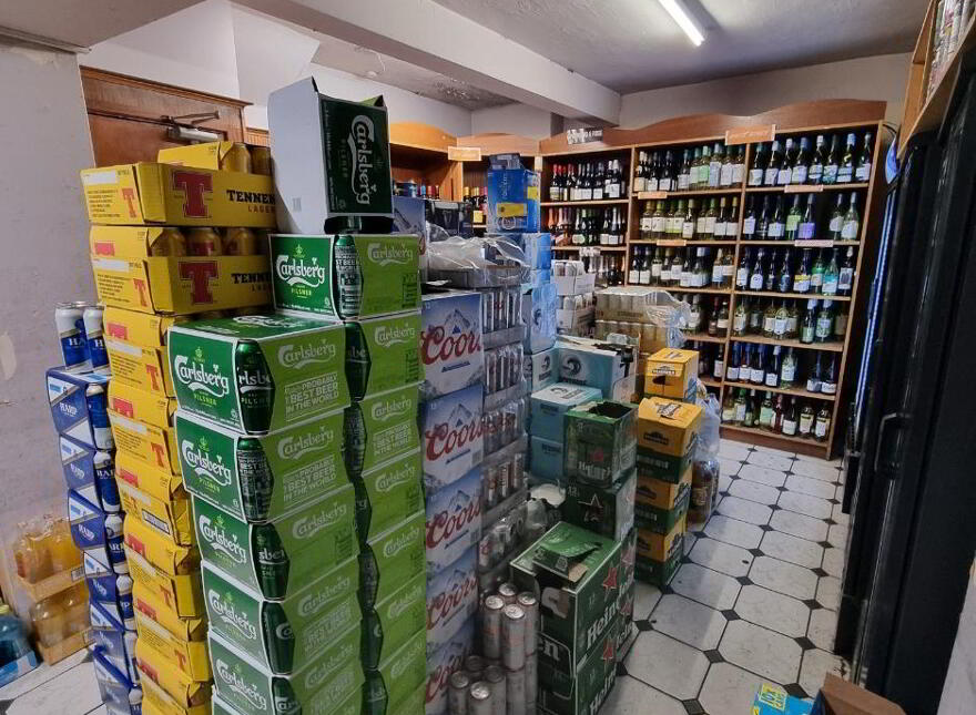 Central Bar & Off Sales, 1 Cross Street, Killyleagh, BT30 9QG