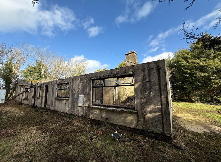 Former Bungalow Residence, Dromore, Stranooden
